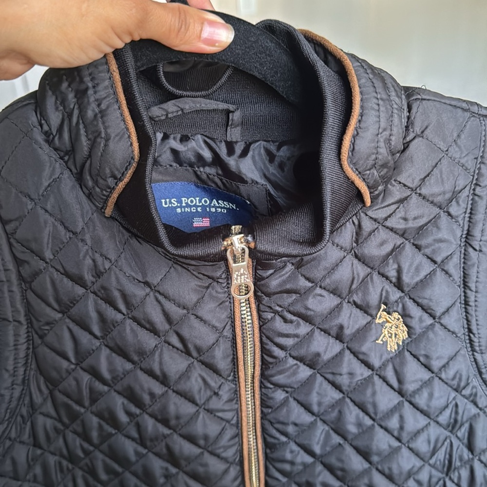 US Polo Vest - Picture 5 of 6